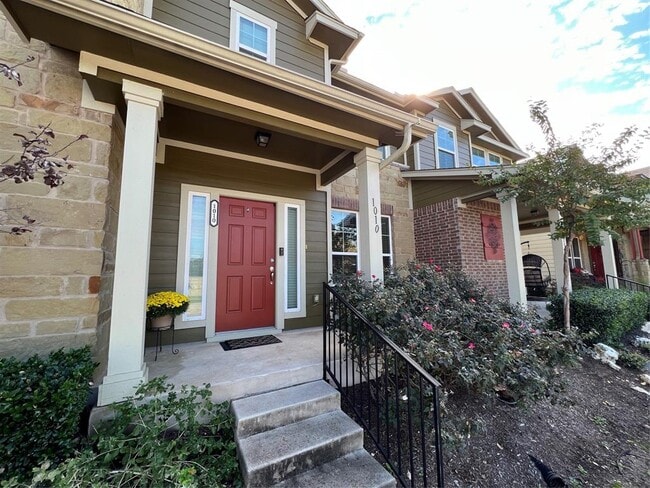 Building Photo - 1010 Lost Pines Ln