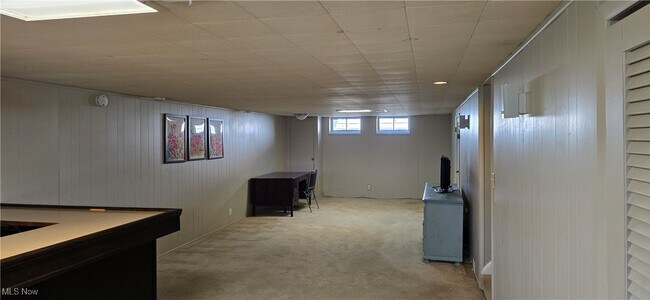 Building Photo - 3691 Higley Rd