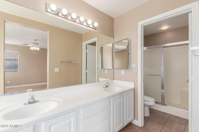 Building Photo - 13391 W Crocus Dr