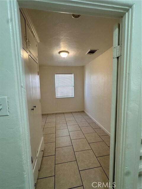 Building Photo - 111 E Moneta Ave