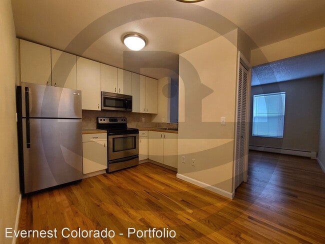 Building Photo - 2 br, 1 bath House - 1940 W 32nd Ave Apt 203