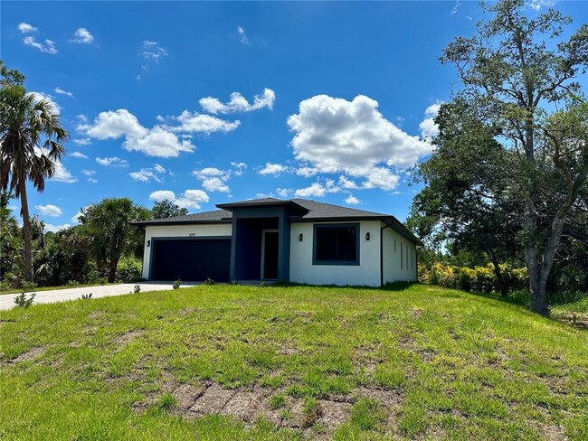 Building Photo - 2079 Barrister St