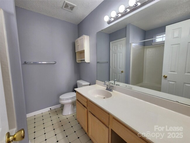 Building Photo - 4958 Astonshire Ln