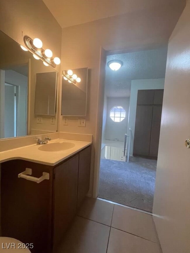 Building Photo - 108 Boysenberry Ln