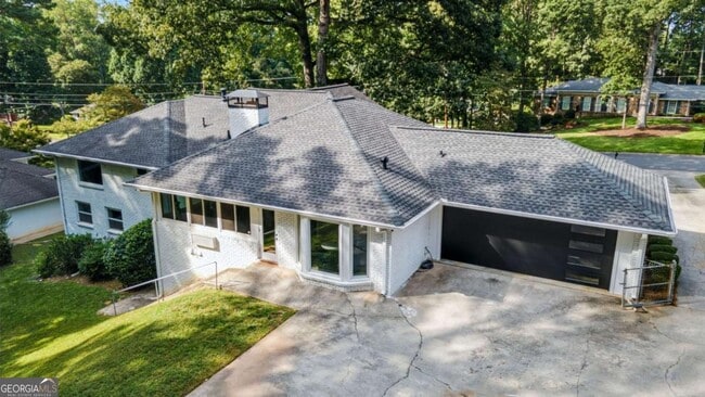 Building Photo - 460 Riverside Pkwy