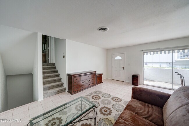 Building Photo - 3416 N 44th St