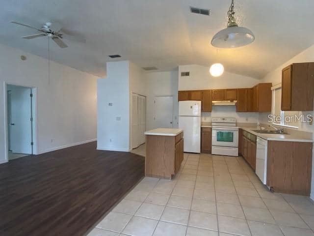 Building Photo - 10200 Willowemac Ct