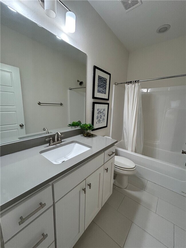 Building Photo - 606 Mill Pond Wy