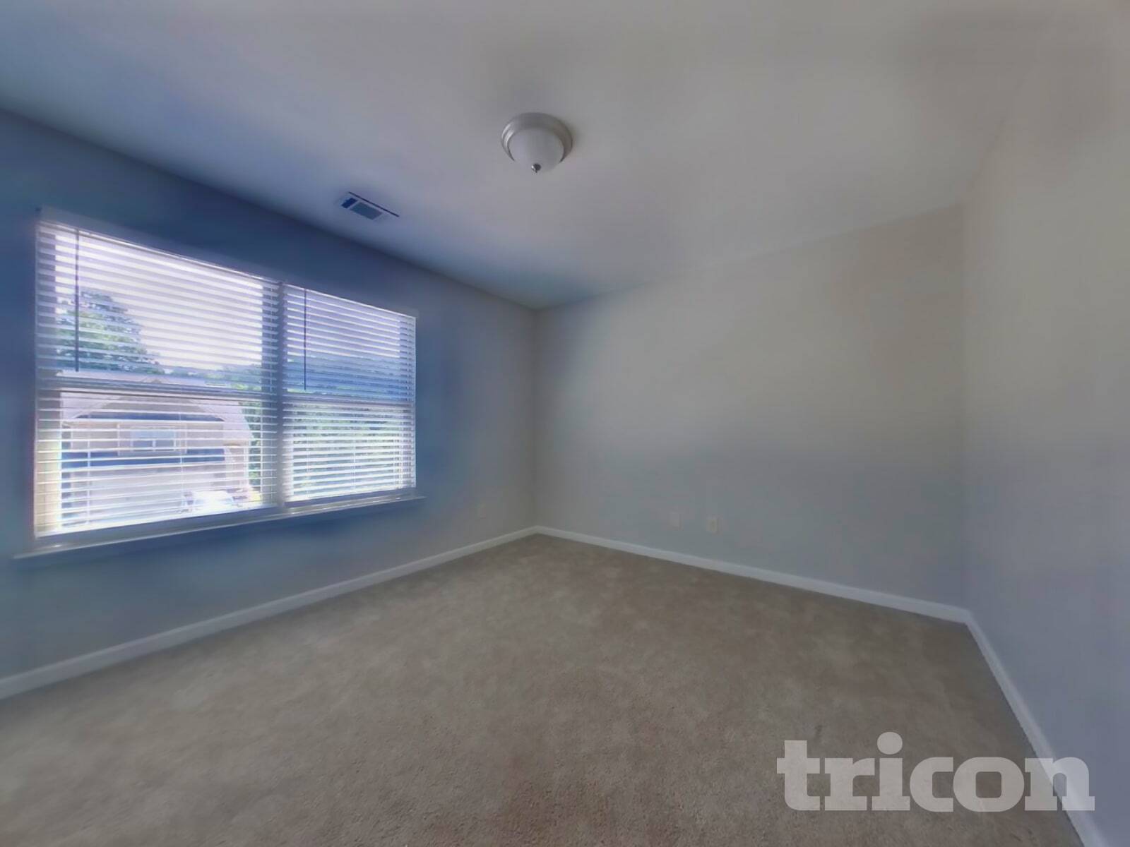 Building Photo - 17 Carriage Hls Dr SE