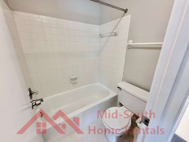 Building Photo - 7328 Hillshire Dr