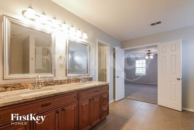 Building Photo - 7612 Indigo Ridge Dr