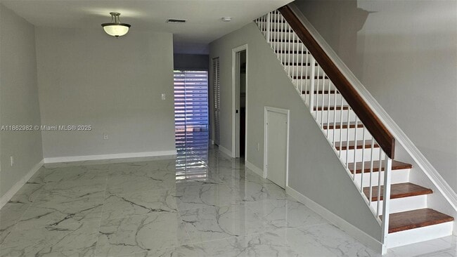 Building Photo - 6155 SW 130th Ave