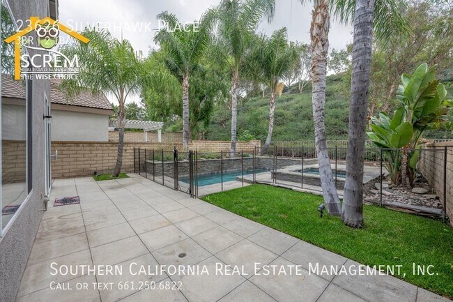 Building Photo - Northpark Home with Three Bedrooms, Loft a...