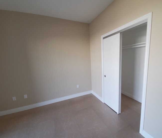 Building Photo - 1522 Lomita Blvd.