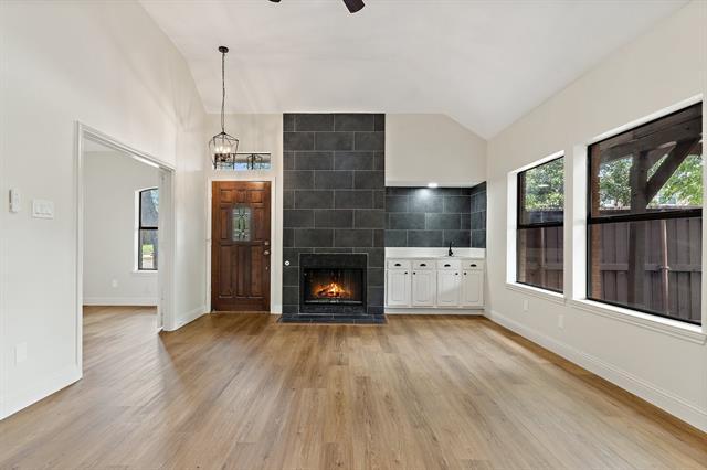 Building Photo - 2148 Falcon Ridge Dr