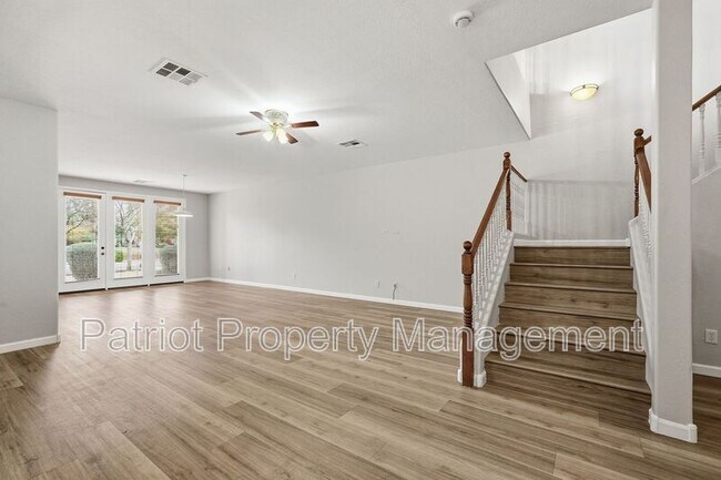 Building Photo - 13441 N 151st Dr