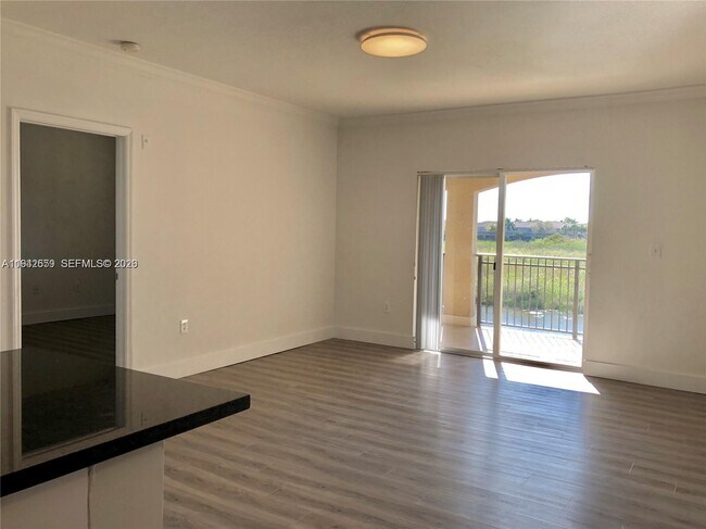 Building Photo - 230 SW 117th Terrace