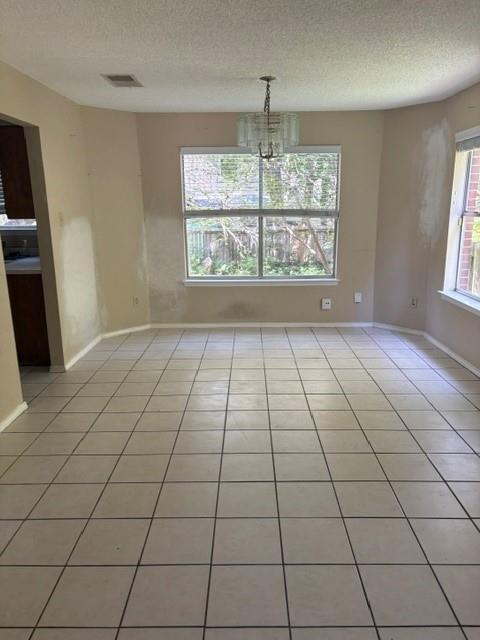 Building Photo - 17511 Klamath Falls Dr