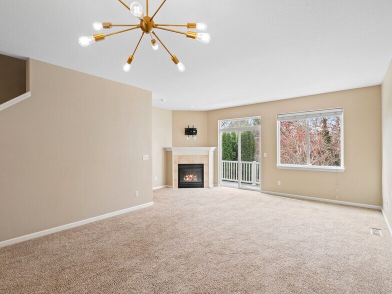 Building Photo - 14973 SW Kraft Pl