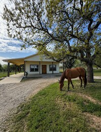 Building Photo - Acreage - HORSE PROPERTY - Peaceful Country Living