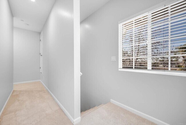 Building Photo - ***Gorgeous 5 bedroom, 3 bath Home in Imperial Beach