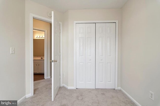 Building Photo - 9700 W Midland Way