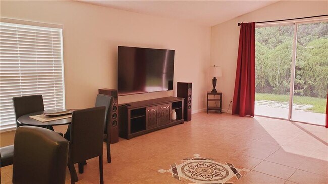 Building Photo - 2308 Lily Pad Ln