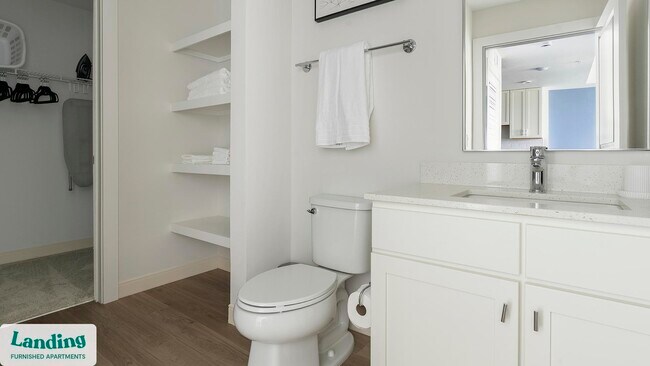 Building Photo - 870 SE 47th Terrace