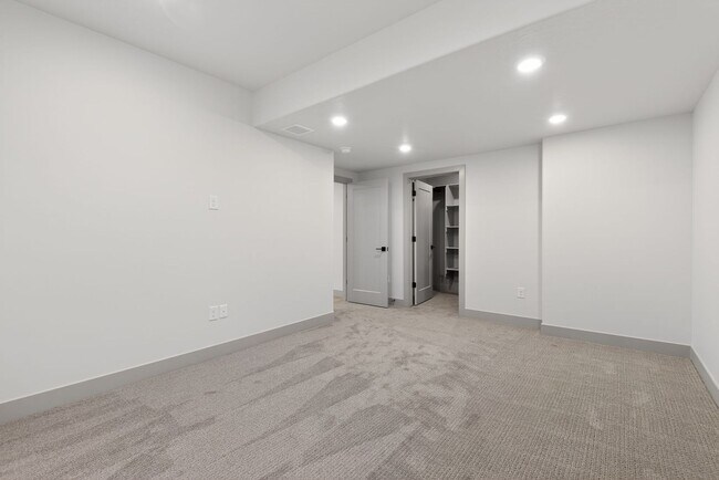 Building Photo - Charming 3BR/ 2Bath (Basement Apartment) in Lehi