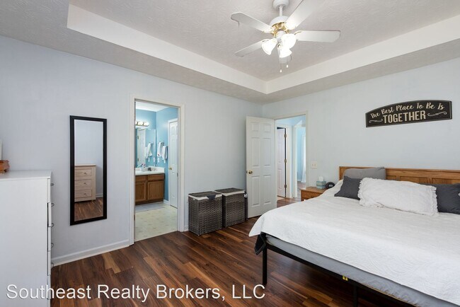 Building Photo - 3 br, 2 bath House - 458 Callie Lane