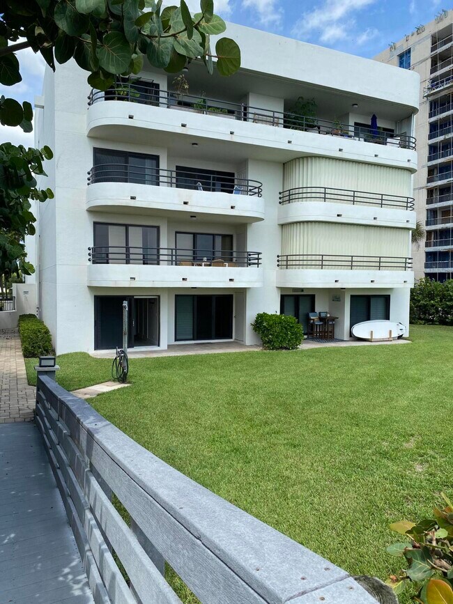 Building Photo - 420 Celestial Way