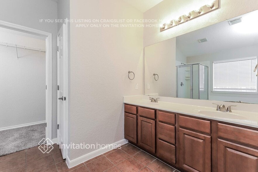 Building Photo - 8414 Western Way