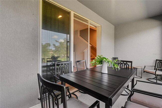 Building Photo - 8649 Daydream St