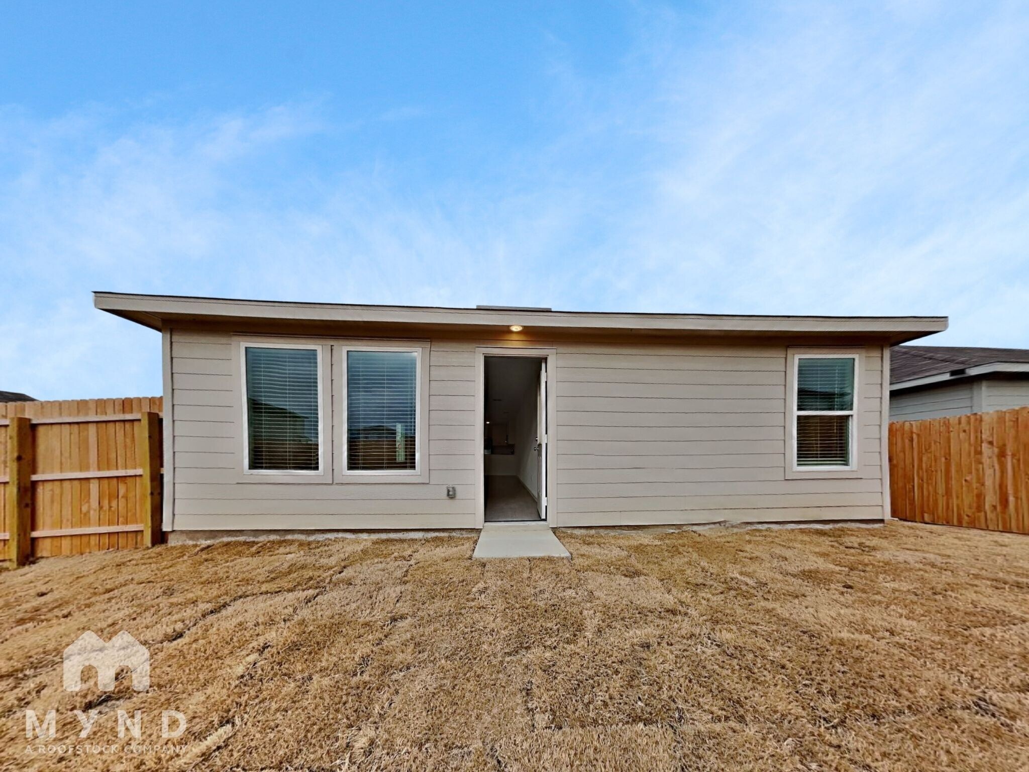 Building Photo - 510 River Run Wy