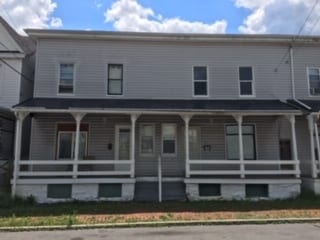 Primary Photo - 413 25th St