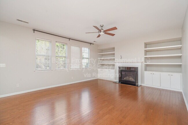 Building Photo - 5608 Cactus Valley Rd