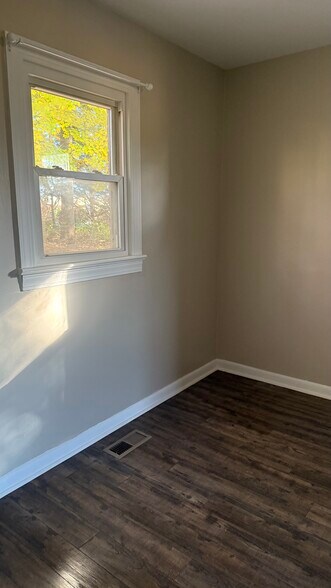 Bedroom 2 - 255 16th Street Pl SE