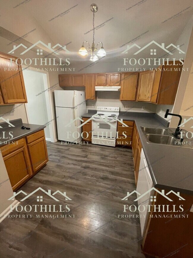 Building Photo - 129 Ashton Ln