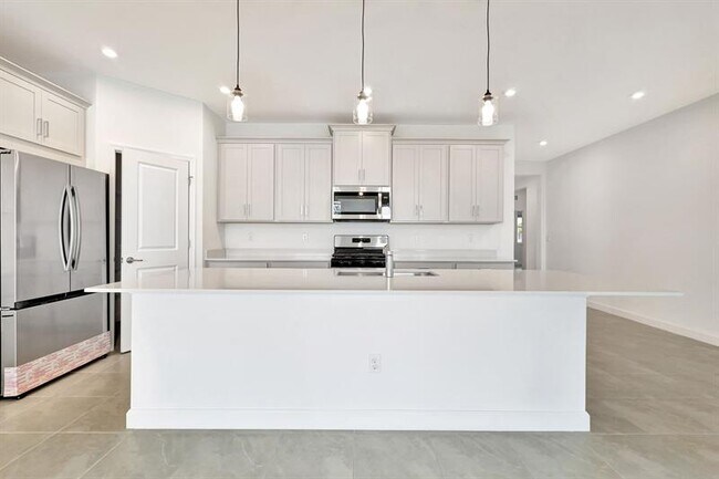 Building Photo - 14183 SW Harker St