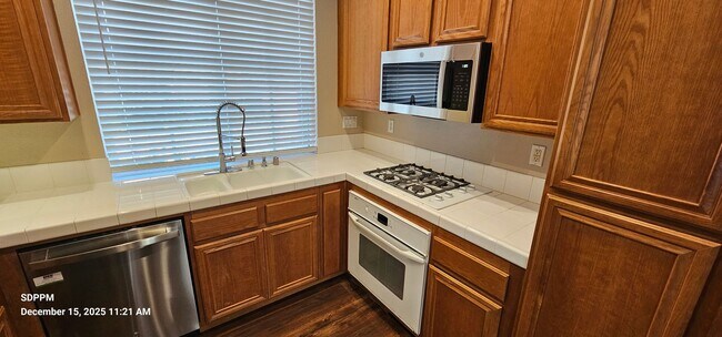 Building Photo - 4S RANCH / SAN DIEGO - Nice 3 Bedroom / 2.5 Bath House  AVAILABLE NOW!!