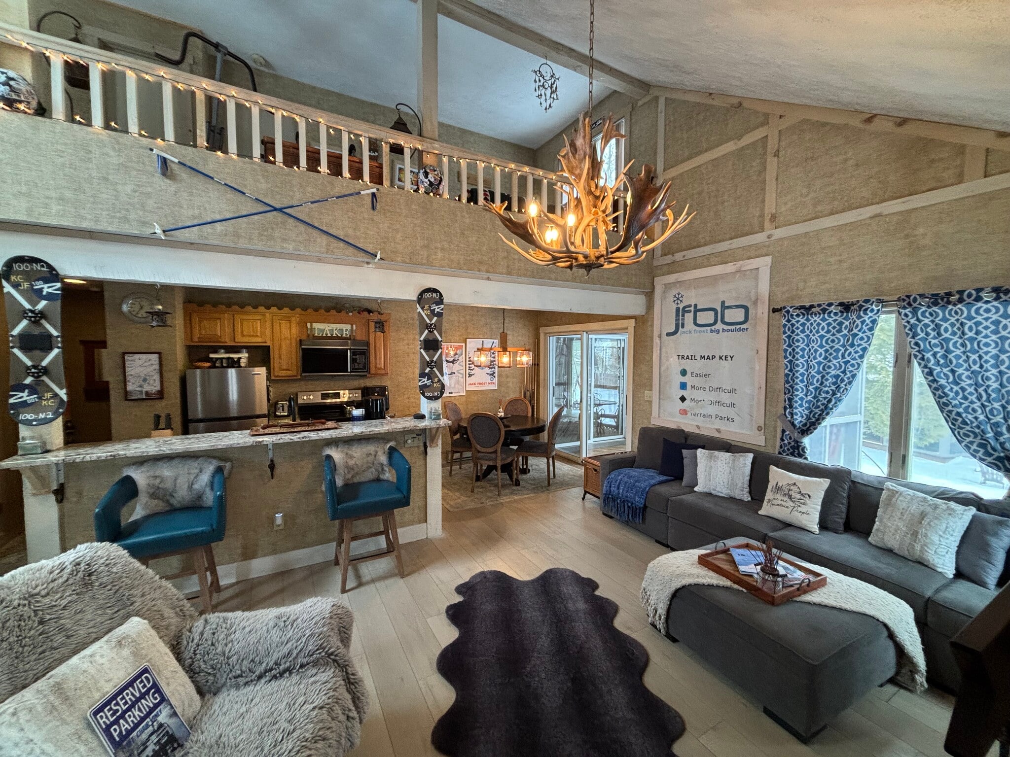 Building Photo - 434 Jack Frost Mountain Rd