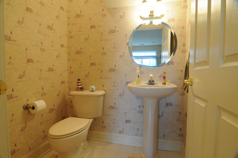 Building Photo - 167 Shinnecock Dr