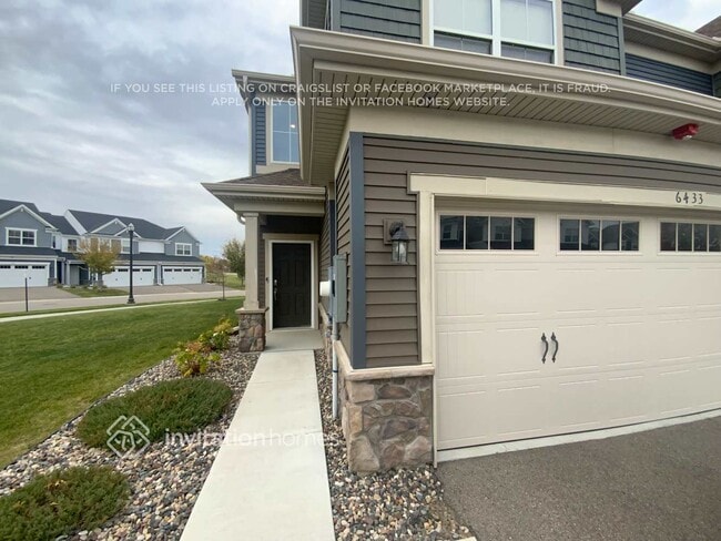 Building Photo - 6433 Inspire Cir S