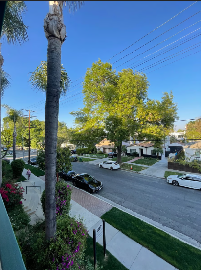 Building Photo - 4501 Cedros Ave