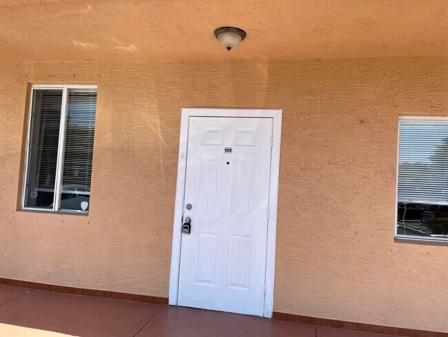 Building Photo - 17350 NW 67th Ave