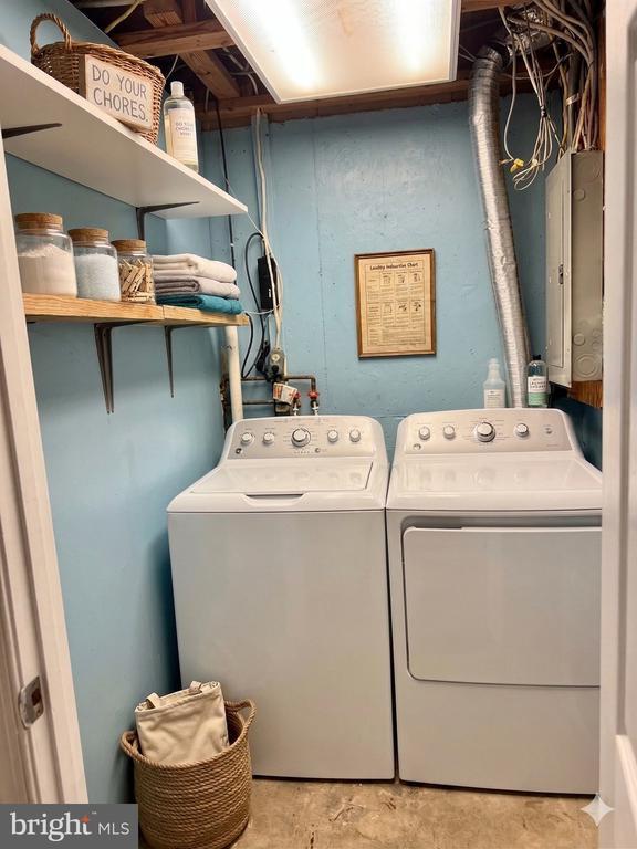 Building Photo - 14423 Pebble Hill Ln