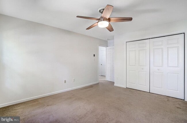 Building Photo - 6031 Mayfair Ln