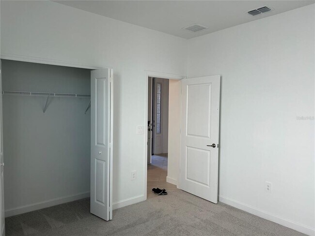 Building Photo - 15513 White Linen Dr