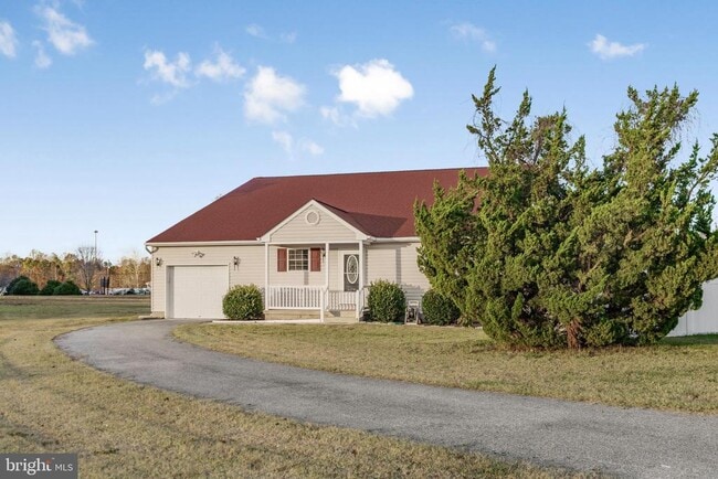 Building Photo - 41166 Glenwood Pl