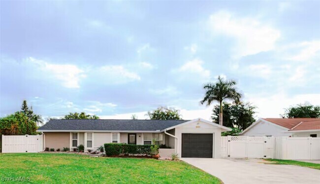 Building Photo - 2392 Clipper Way